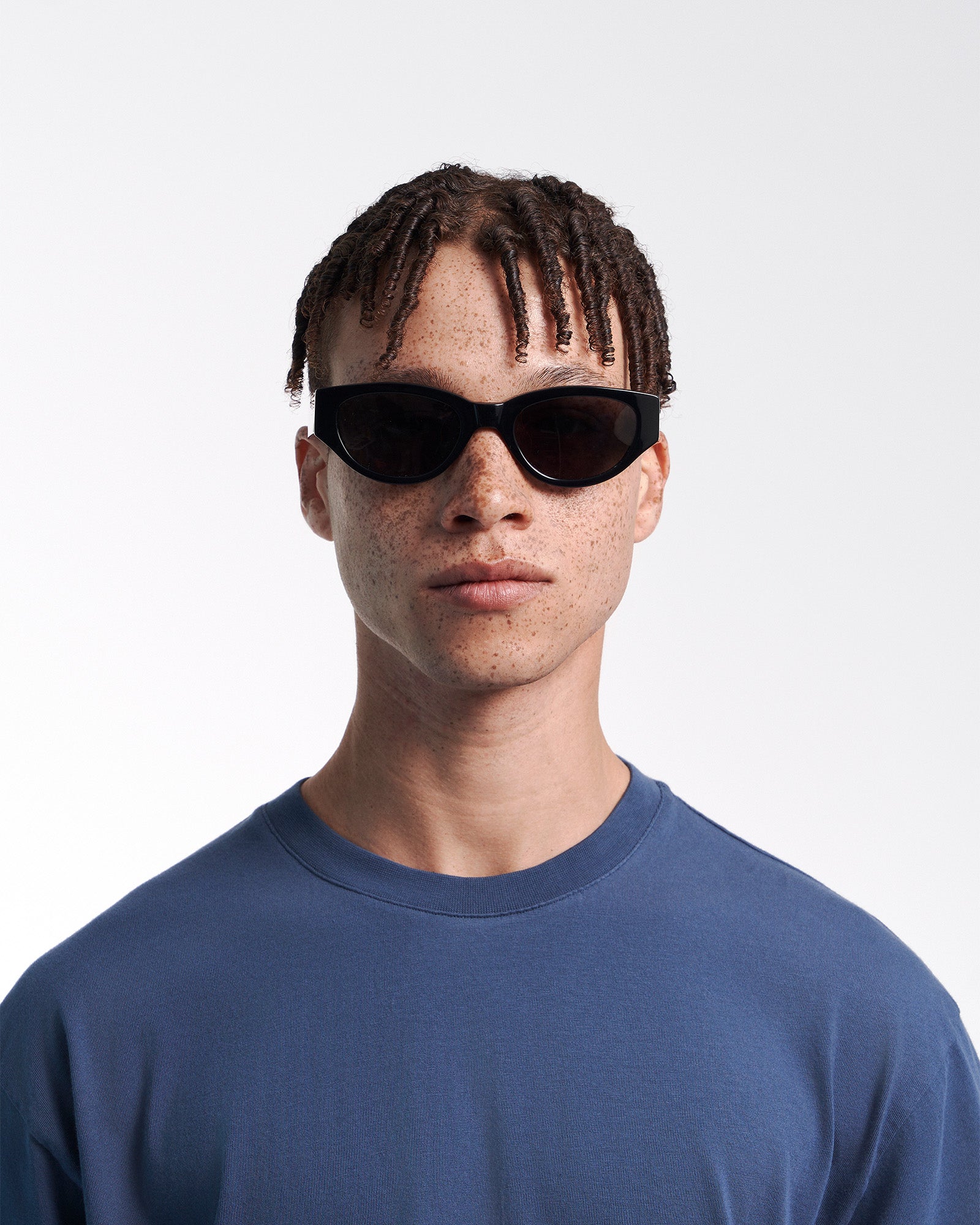 Sunglass 16 - Dark Amber - Brown