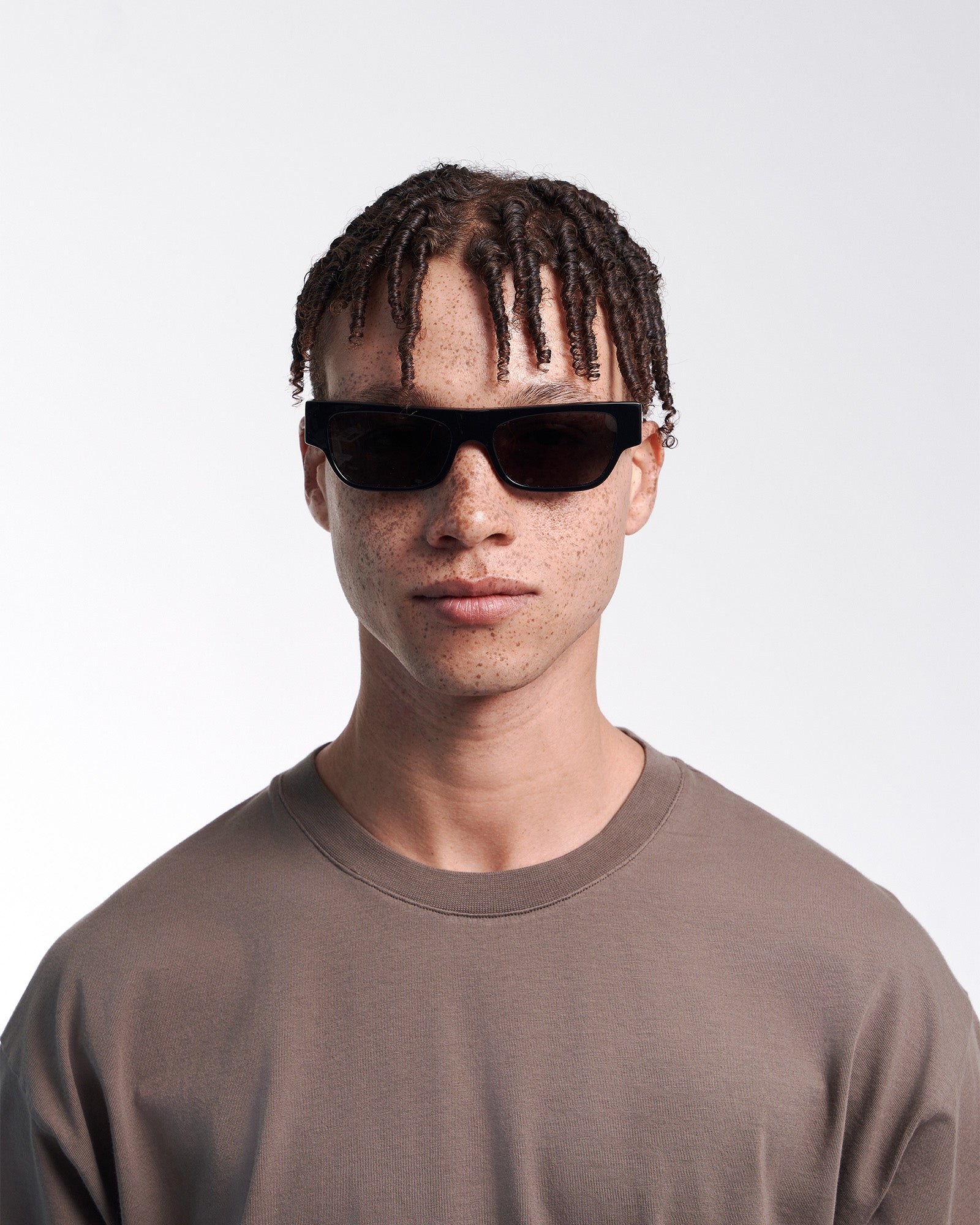 Sunglass 04 - Classic Havana - Brown
