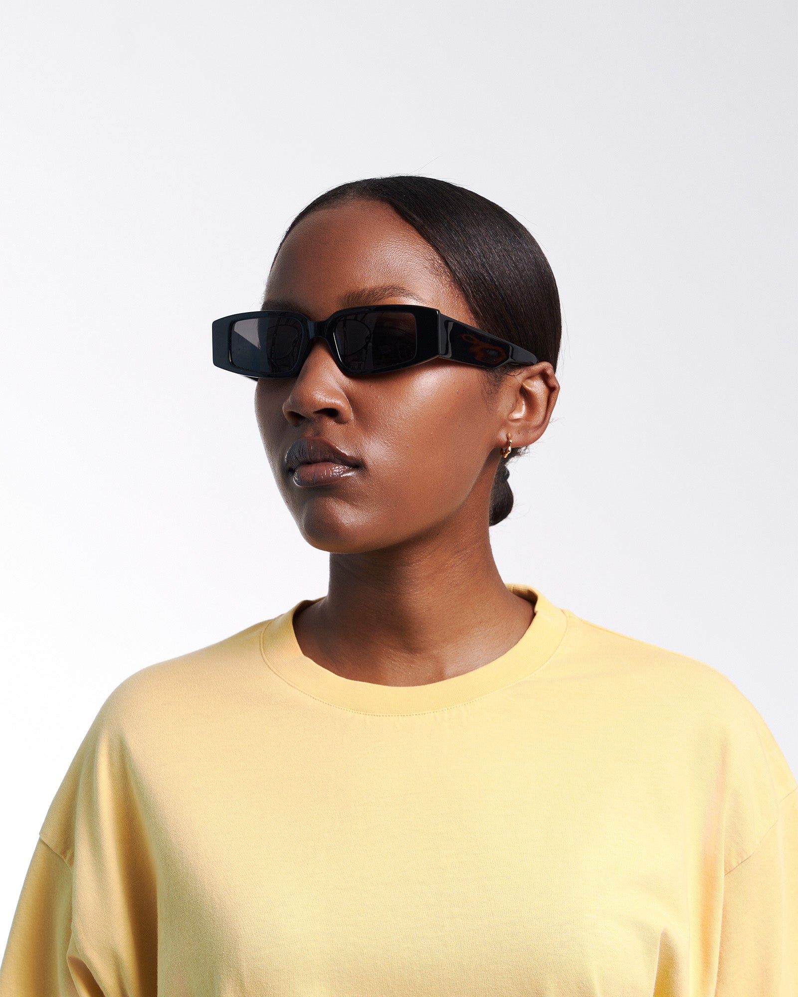 Sunglass 05 - Dark Amber - Brown