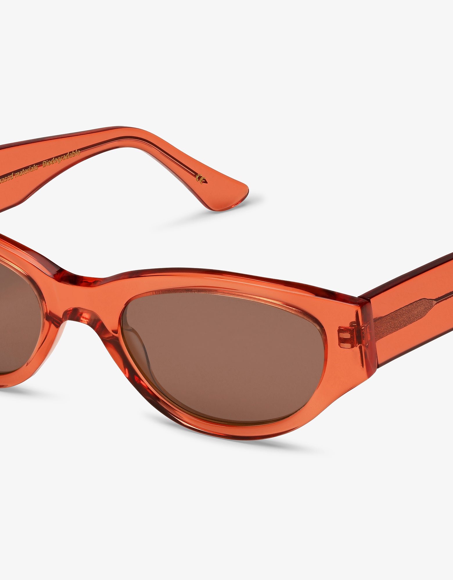 Sunglass 16 - Dark Amber - Brown